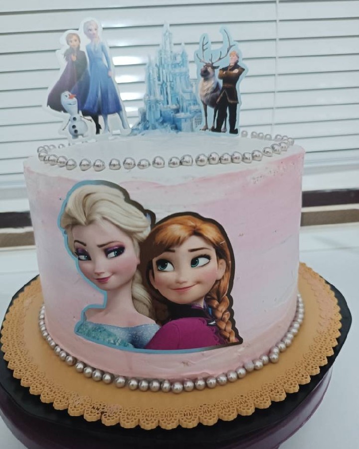کیک تولد دختر گلم، شش سالگیت مبارکمون باشن عزیزدلم.