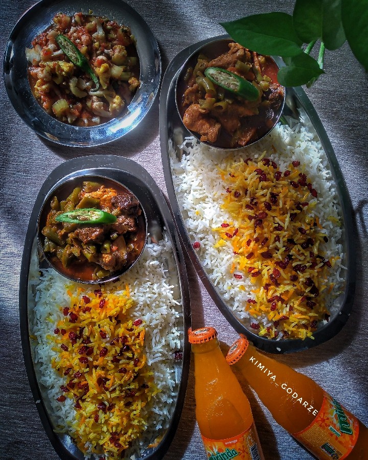 عکس خورش لوبیا سبز با مرغ