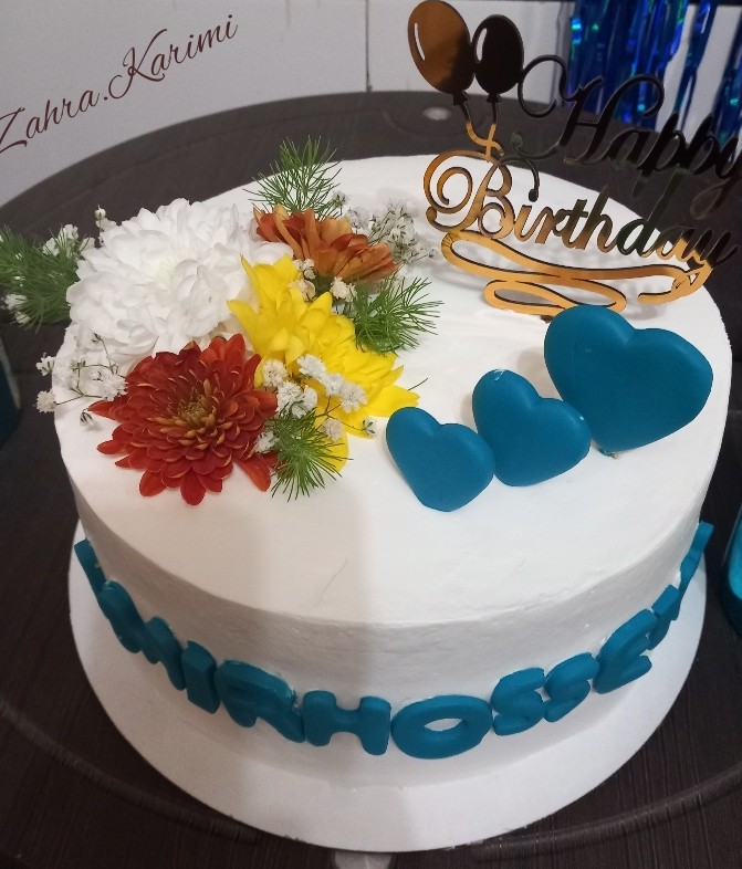 کیک تولد آذرماهی

