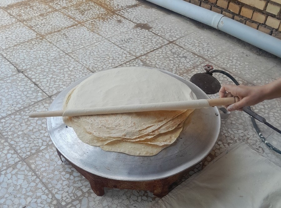 نان تیری (نان محلی ساده .سالم .خوشمزه)