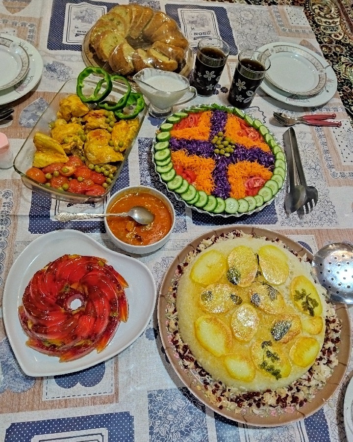 عکس سفره شام شب یلدا