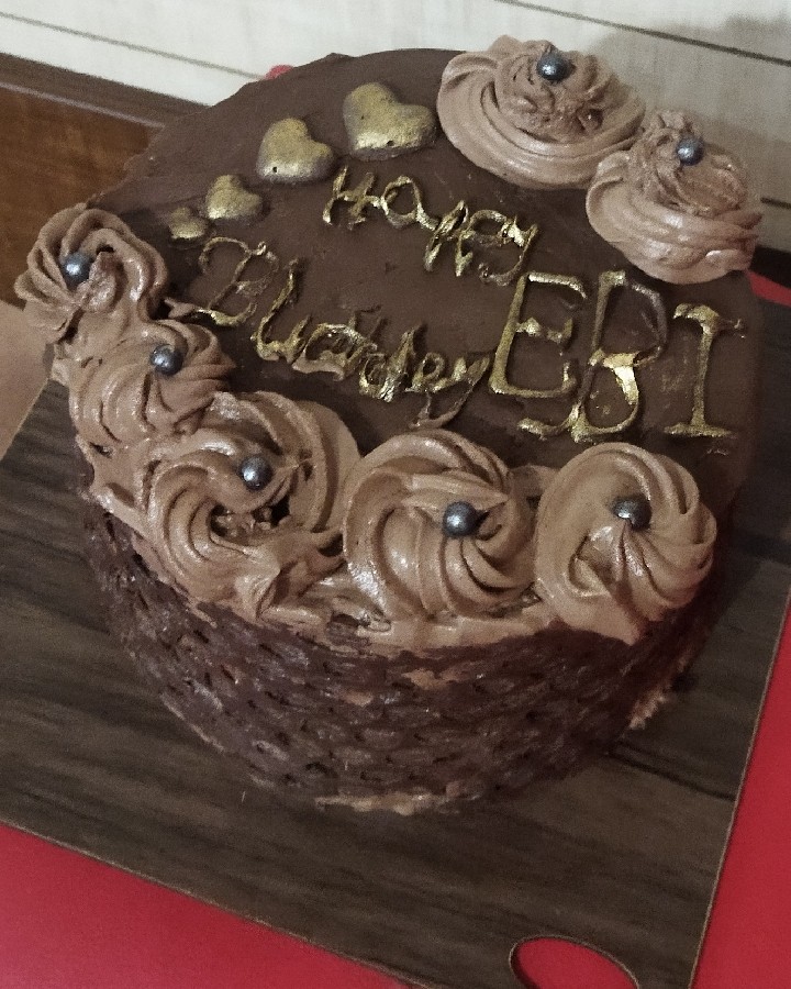 کیک تولد شکلاتی#ورق بزنید