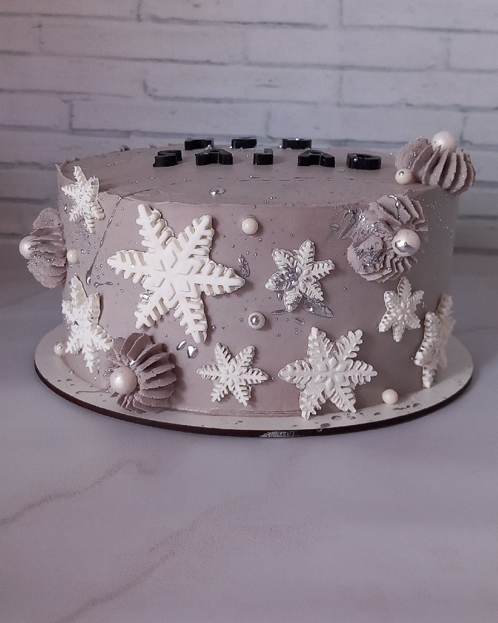 اولین کیک زمستانی?