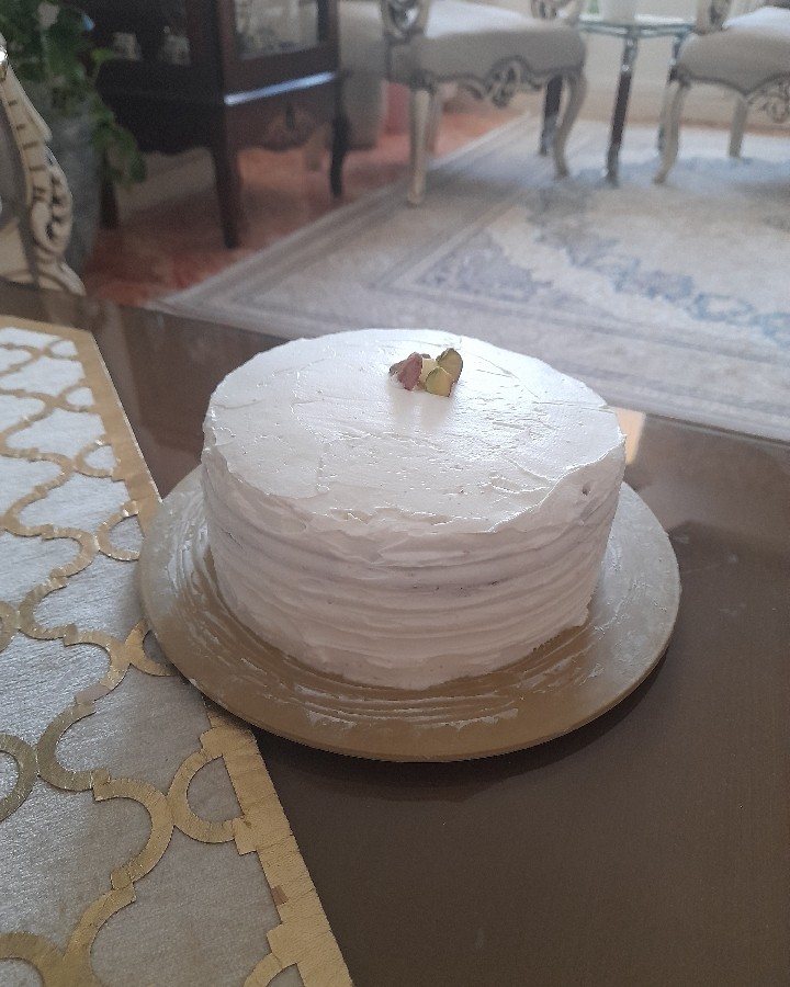 اولین کیک خامه ای 