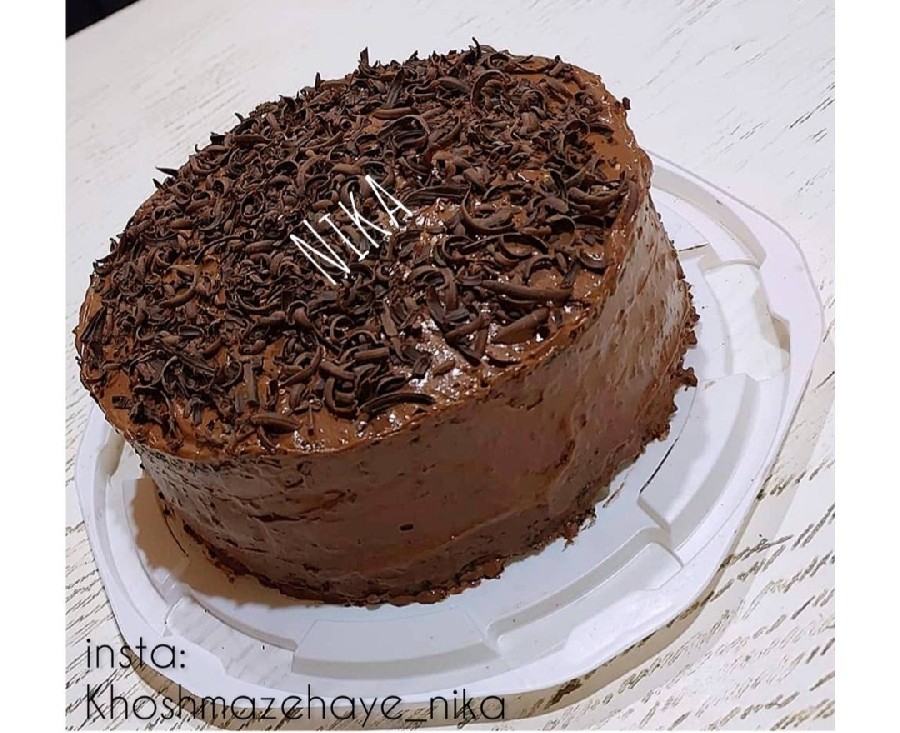 عکس #کیک _شکلاتی _با کرم_مخصوص