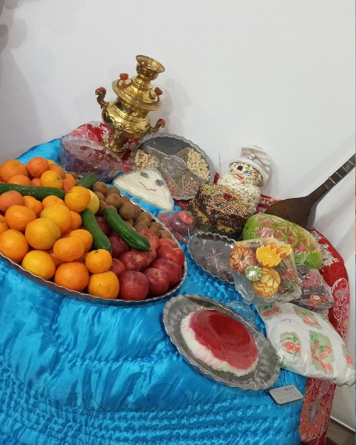 عکس میز شب یلدا