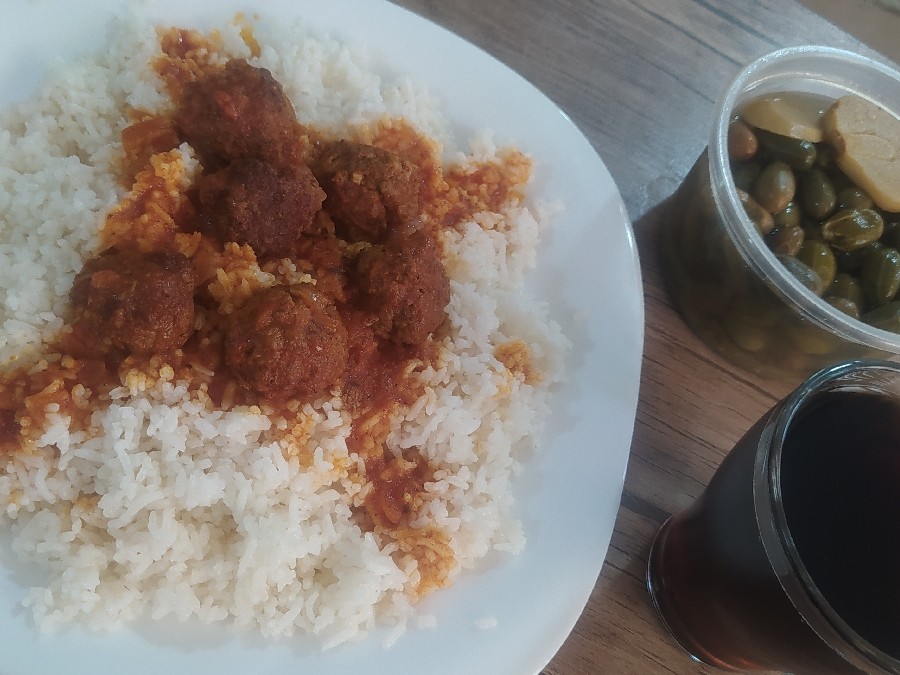 برنج وکوفته قلقلی