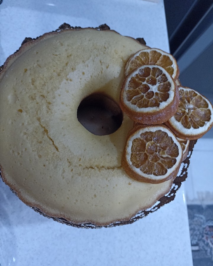 عکس کیک پرتقالی با سس پرتقال 