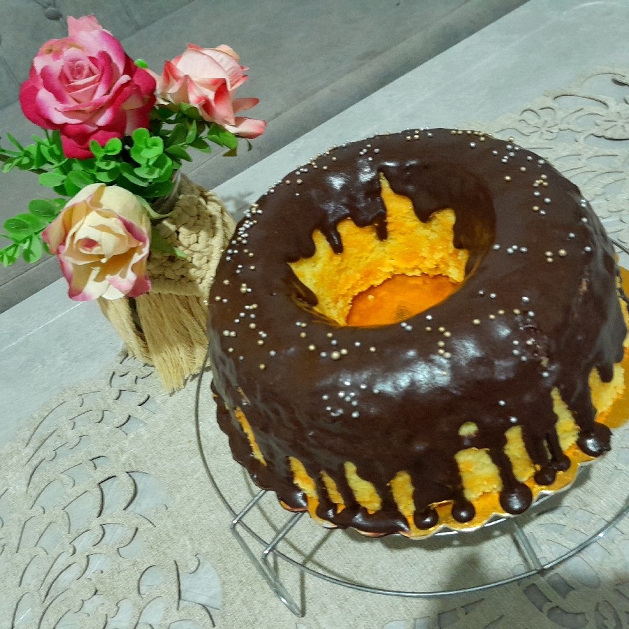 کیک پرتقالی با گاناش شکلاتی