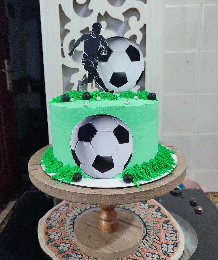 کیک تولد باتم فوتبال
