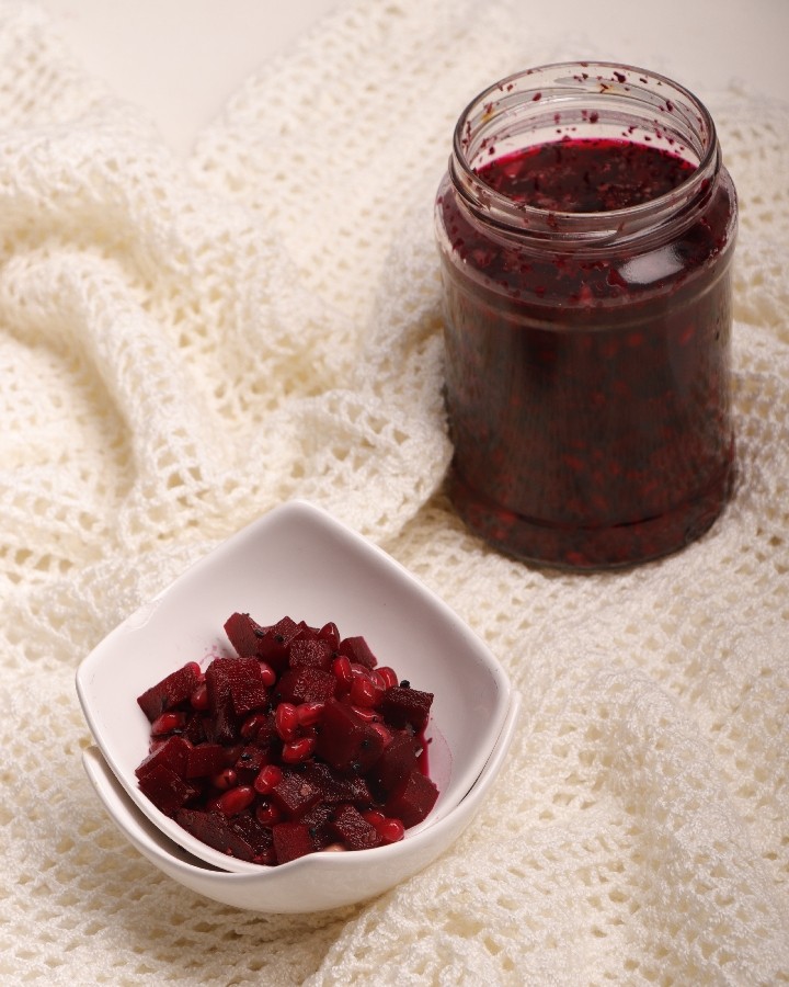 ترشی مخلوط لبو وانار