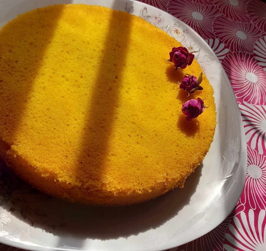 کیک زعفران