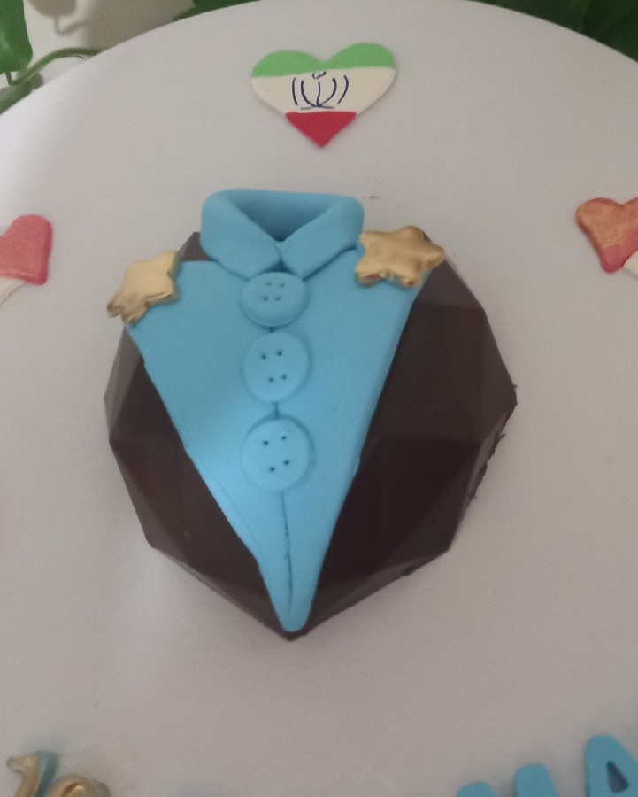 عکس کیک قلب سورپرایز شکلاتی