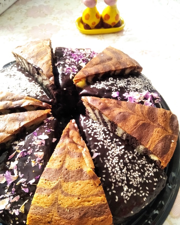 عکس کیک خیس شکلاتی با
رسپی آشپزخون نگار