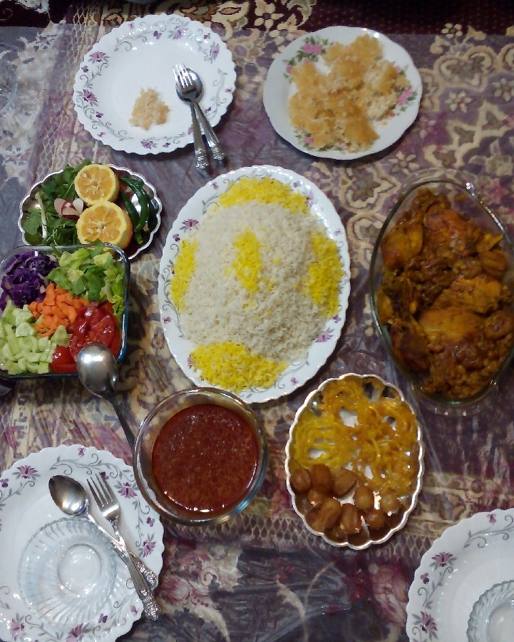 افطاری اولین روز ماه مبارک رمضان # شب چهارشنبه سوری