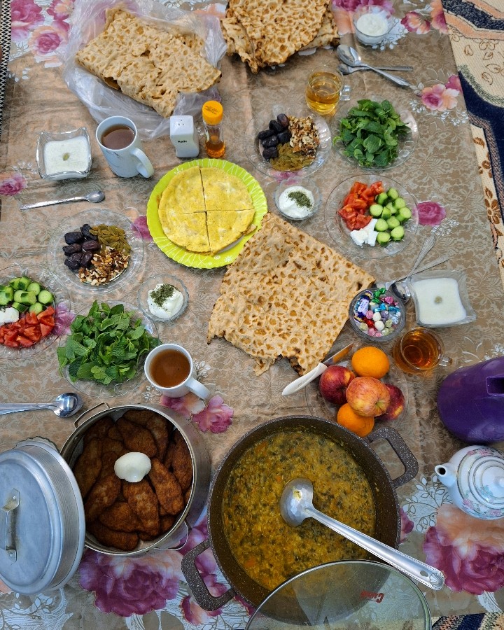 عکس افطاری خونه مادر نازنینم