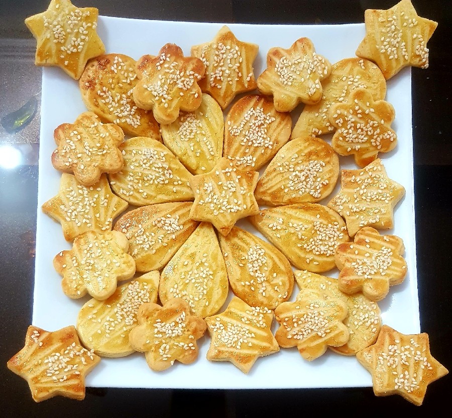 عکس نان چای قزوین تشکر از سمیه جون استادخوبم
