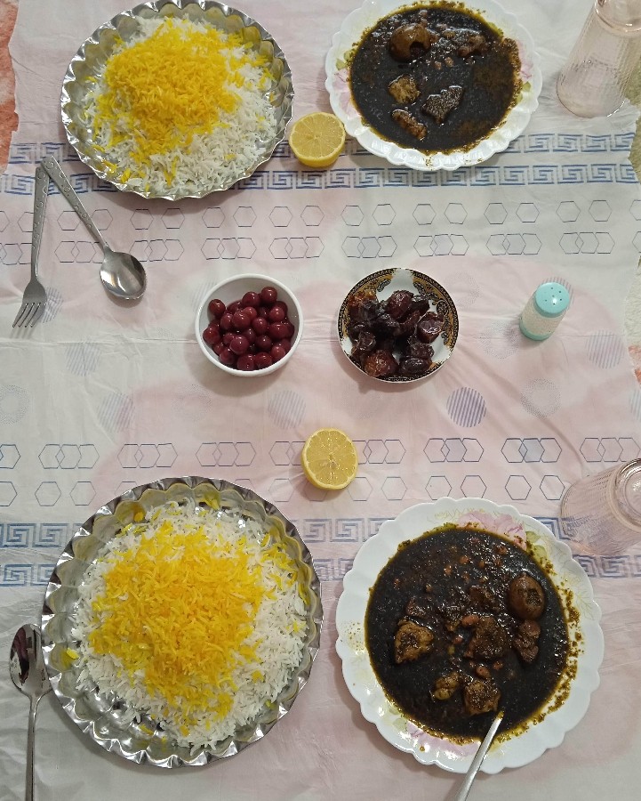 عکس خورش قورمه سبزی