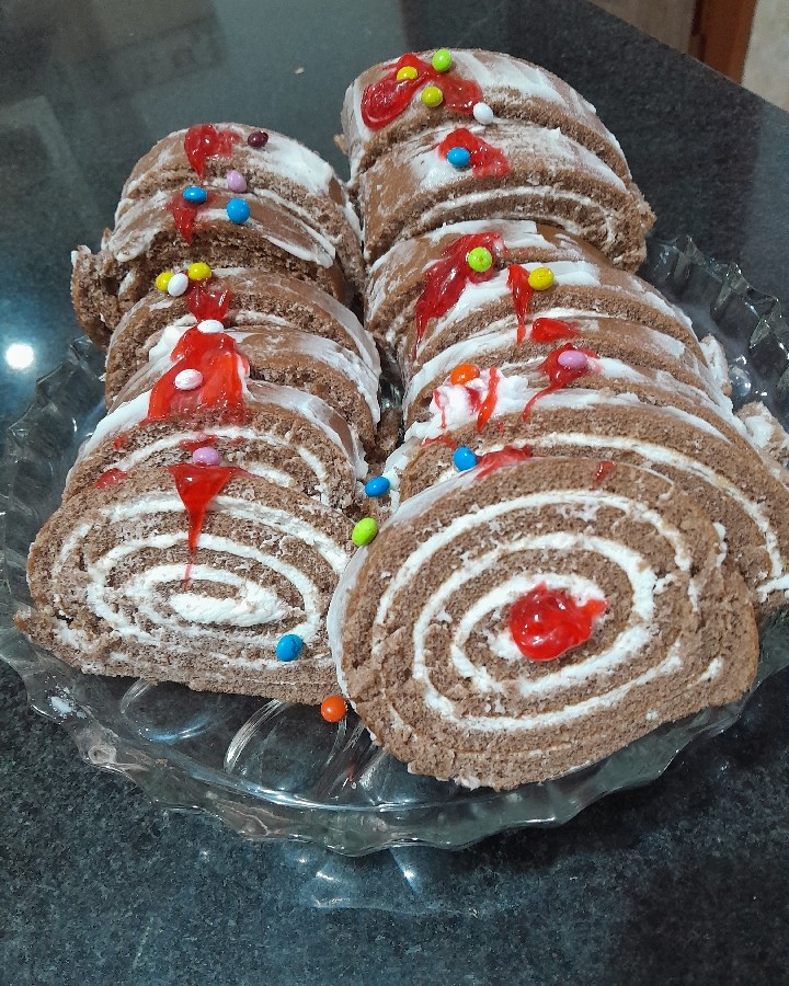 رولت خامه ای