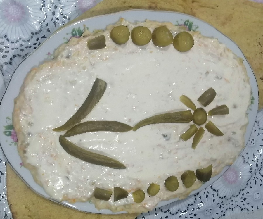 سالاد الویه با تزیین دختر گلم
افطاری ساده و خوشمزه???
