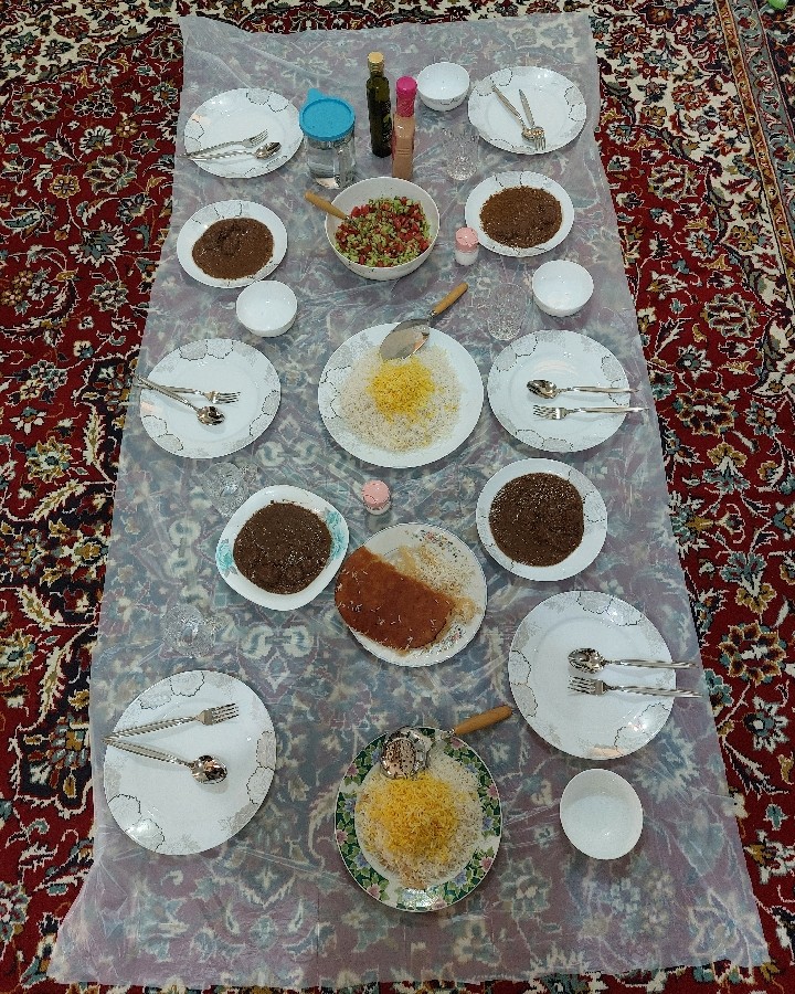 عکس سفره ی مهمانی