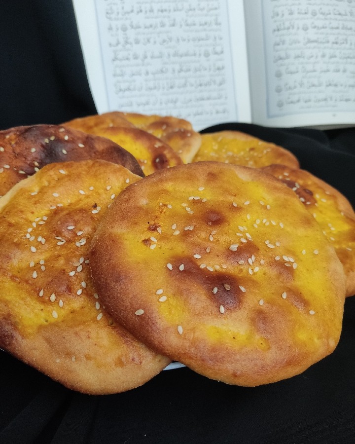 عکس کلوچه محلی