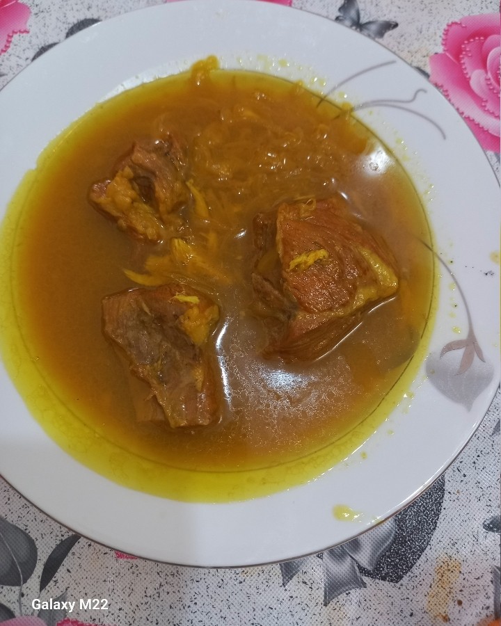 چلو گوشت زعفرانی