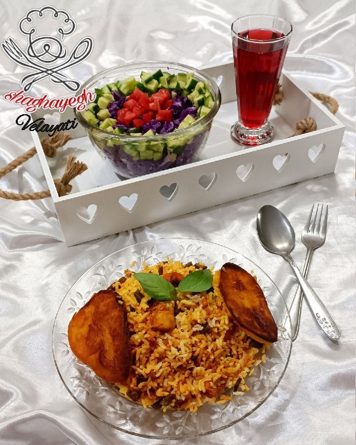 عکس لوبیا پلو با سالاد کلم قرمز (معرفتی مرامی لایک کن دیگه)