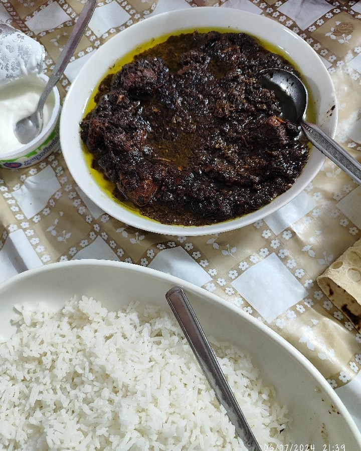 عکس خورش فسنجان با مرغ