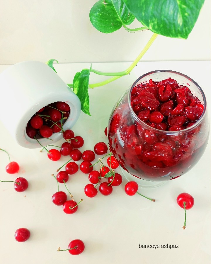 عکس مربای آلبالو