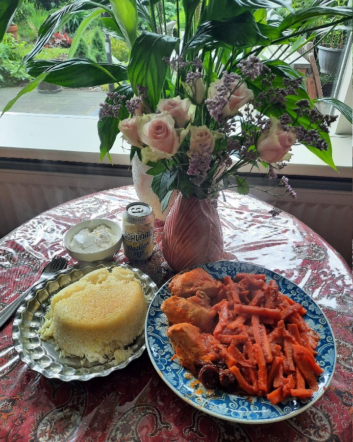 خورش هویج با مرغ