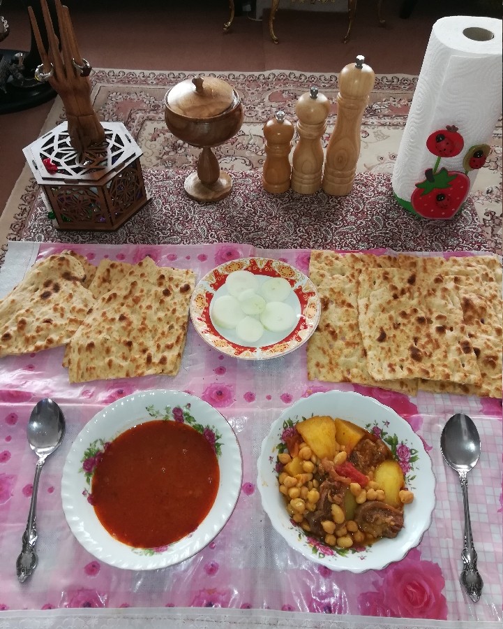 عکس آبگوشت سنتی.