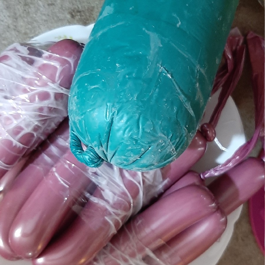 کالباس مارتادلا وسوسیس