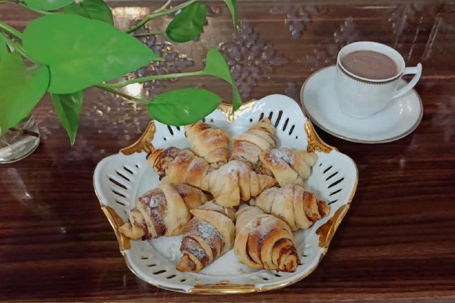 عکس کروسان شکلاتی