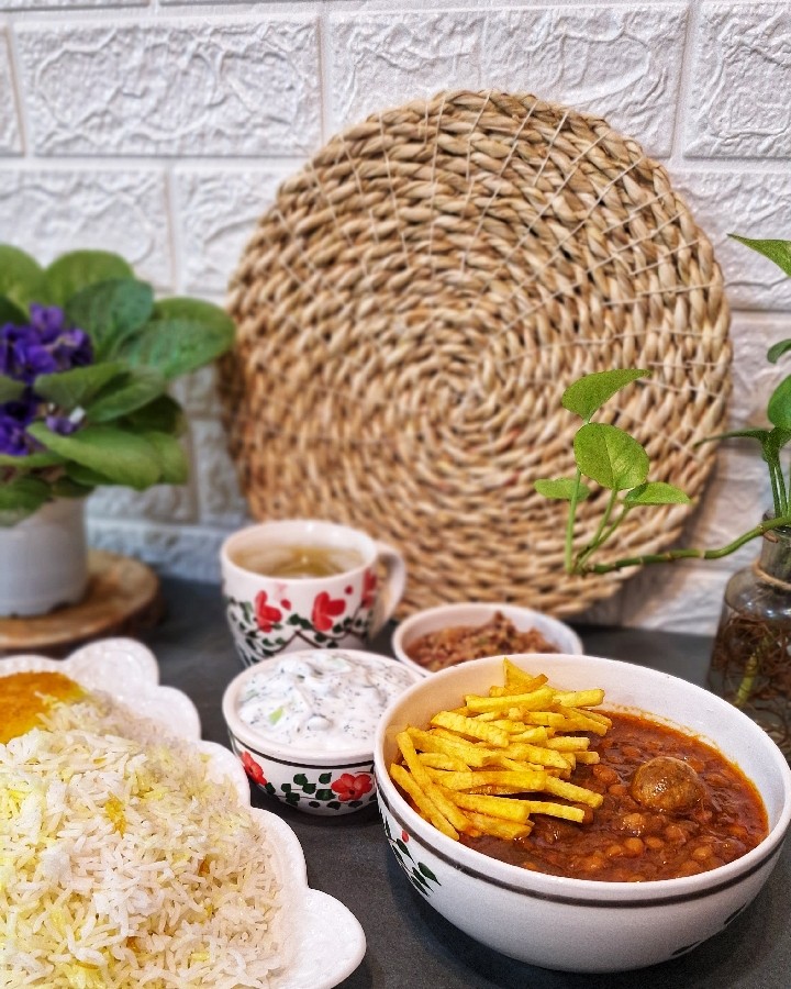 خورشت قیمه با گوشت چرخ کرده