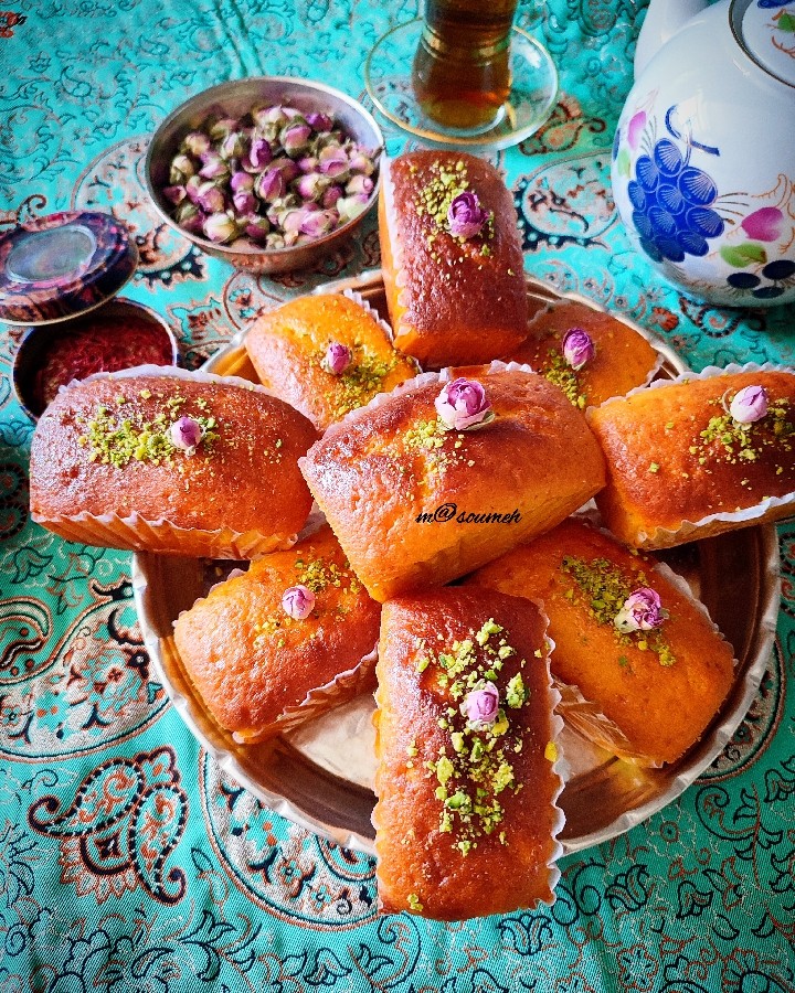 عکس کیک_ماست_و_زعفران