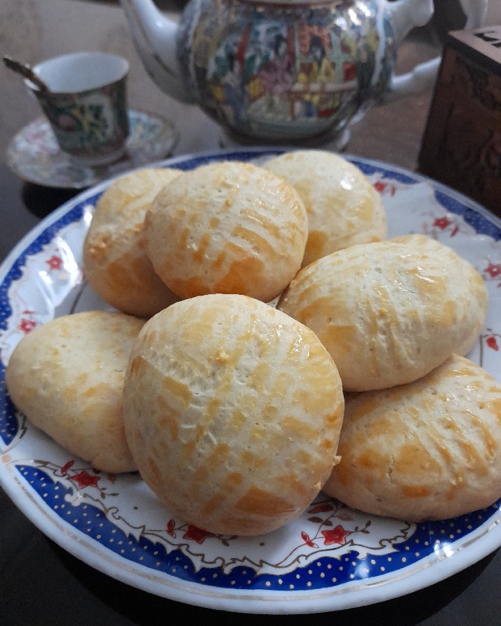 عکس کلوچه سیب و دارچین