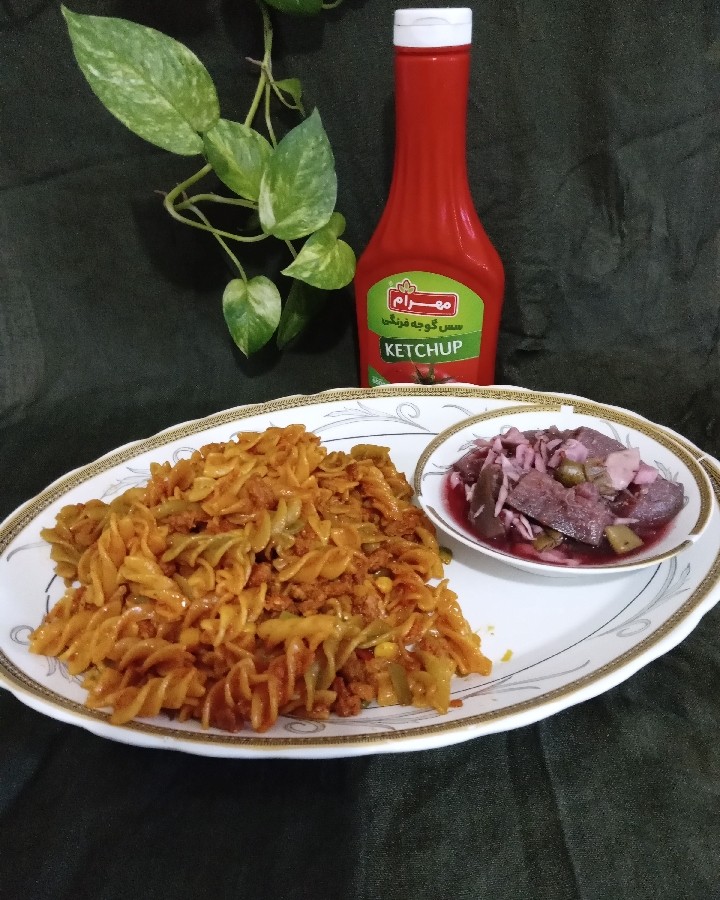 پاستا وترشی لیته