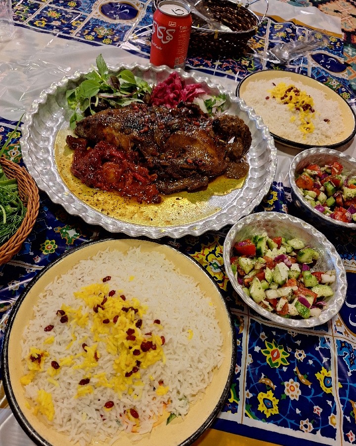 عکس اردک شکم پر محلی 
