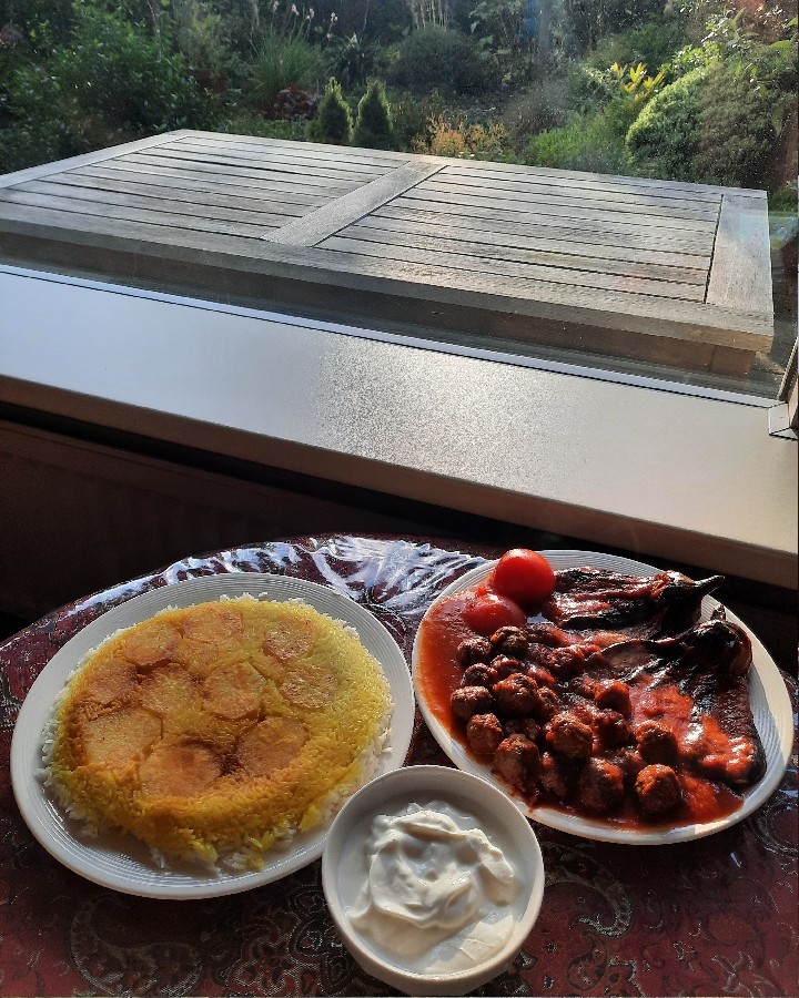 عکس خورش بادمجان با قلقلی