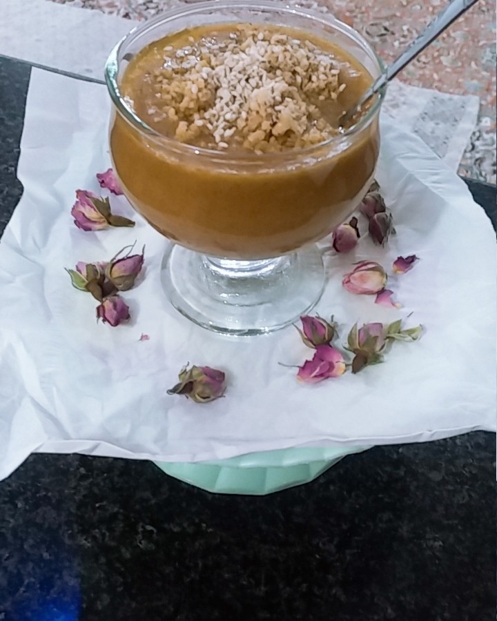 عکس کاچی خوشمزه با مغز گردو وکنجد