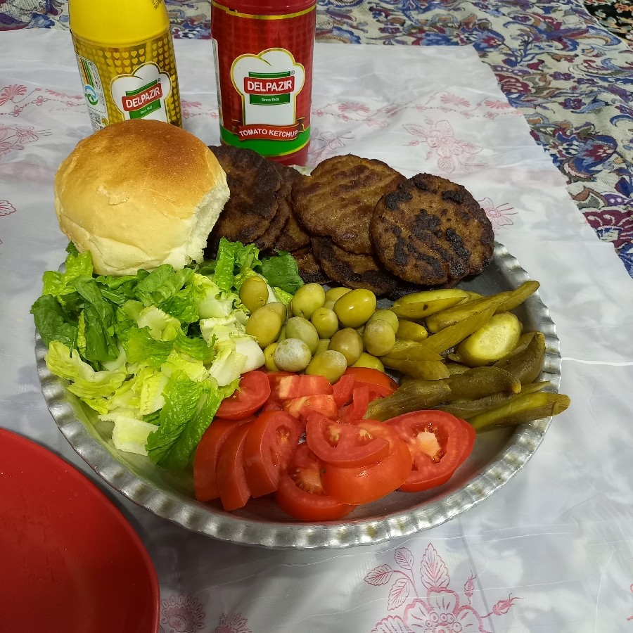 عکس همبرگرخانگی