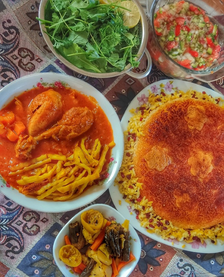 عکس خورشت مرغ مجلسی