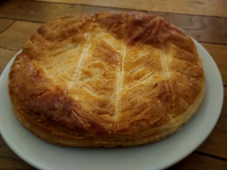 عکس گلت پادشاه (Galette des rois)