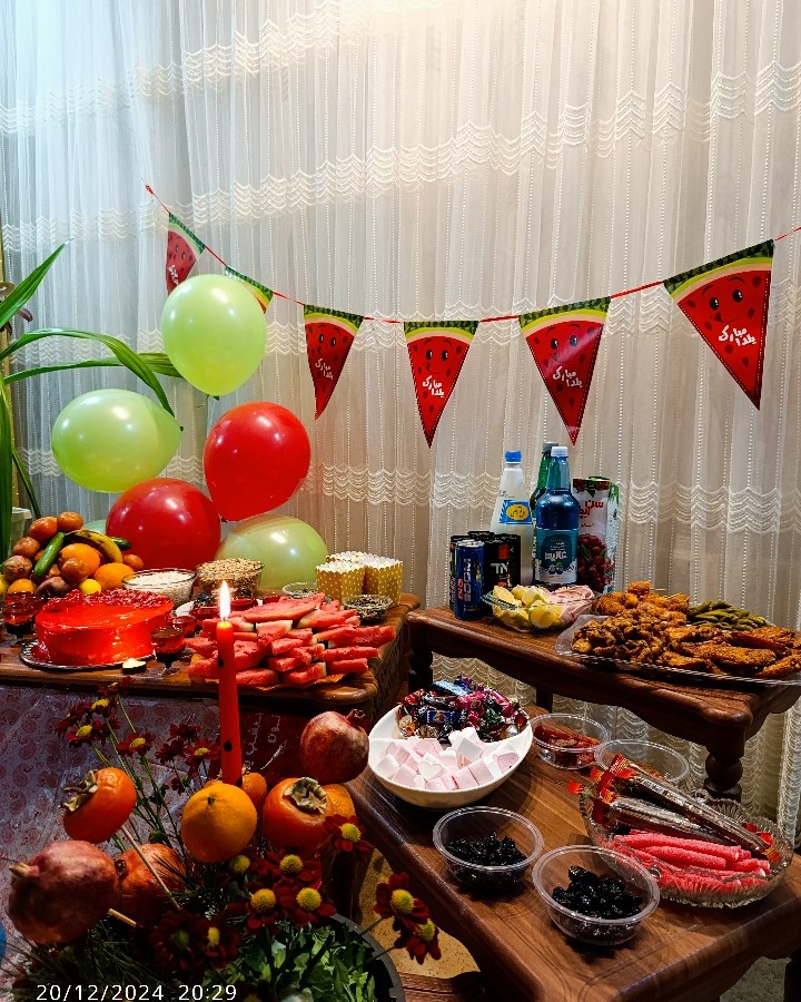 عکس سفره شب یلدا(چله)