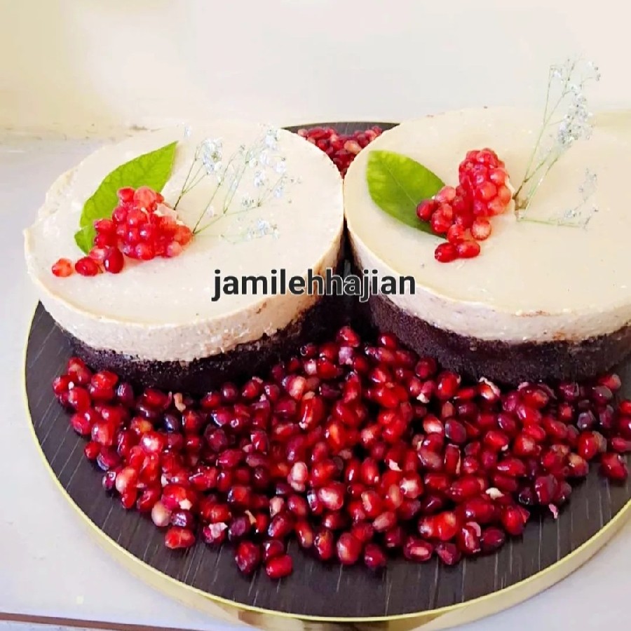 عکس چیز کیک با شکلات تلخ