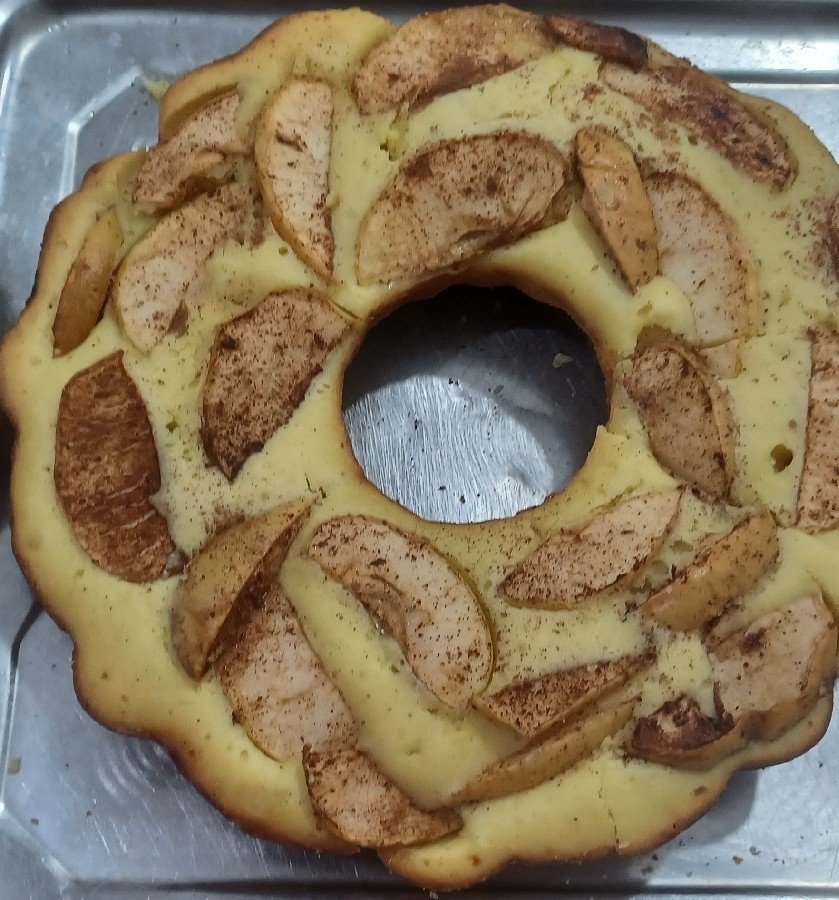 کیک سیب و دارچین 