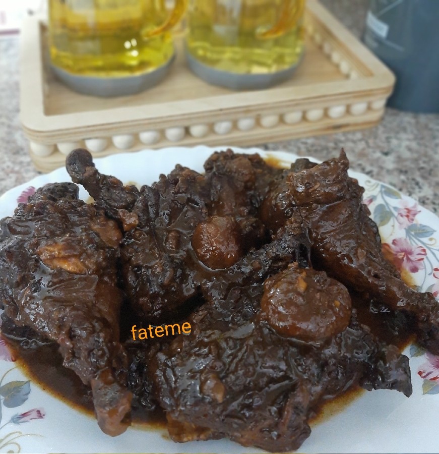 عکس خورشت آلو مسما با رب انار