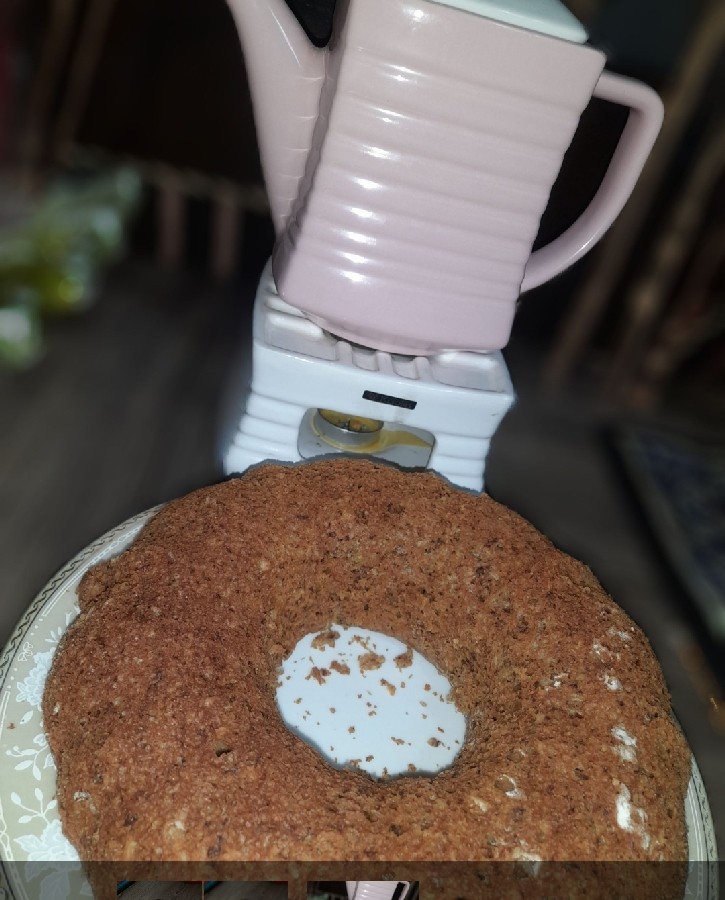 سلام عیدتون مبارک کیک هویج و گردو برای همسرم بایک دمنوش نعنا عالی جای شما خالی❤