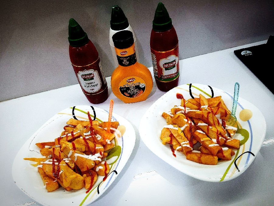 سیب زمینی رستورانی